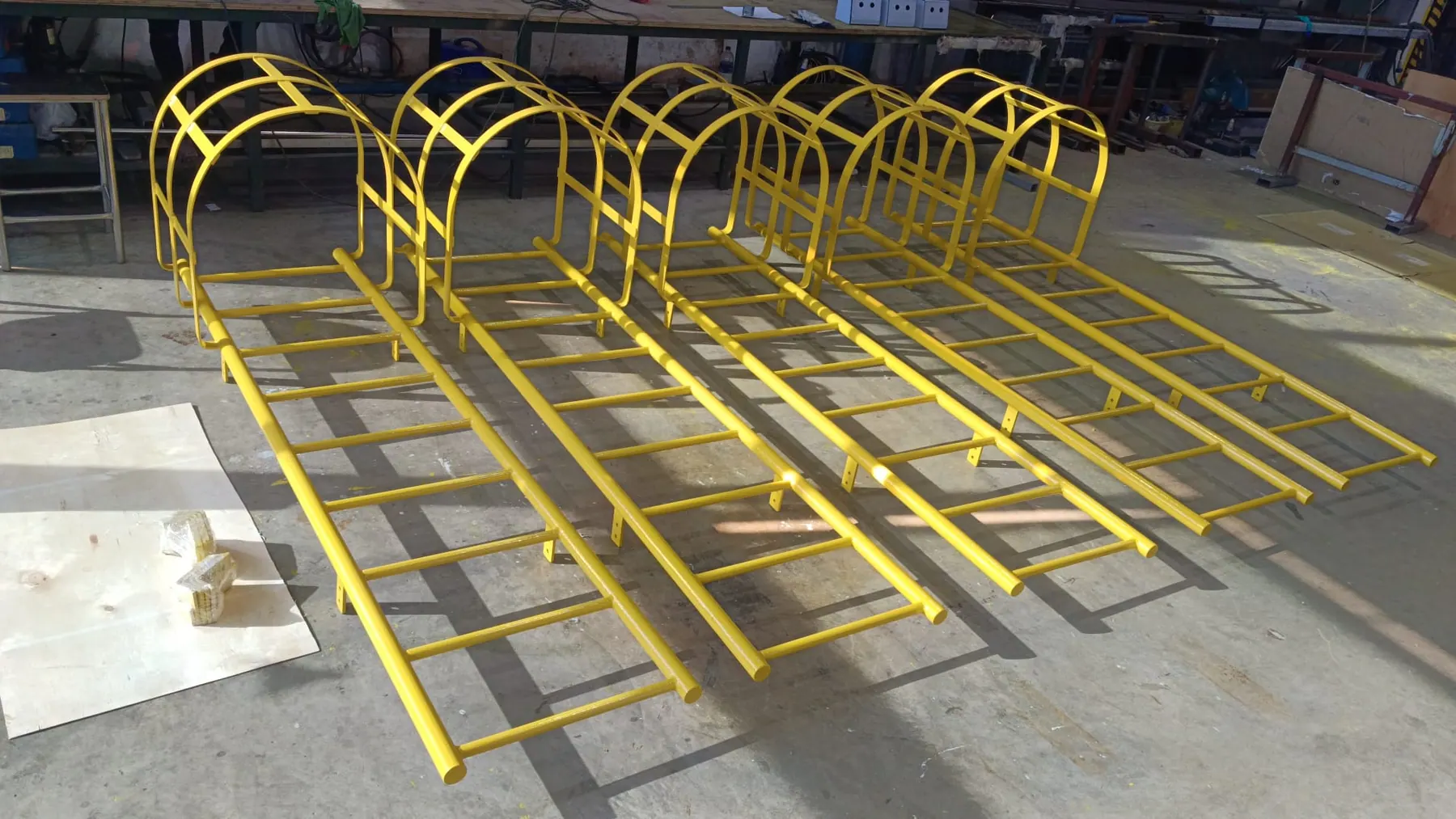 IMM kiosk steel package